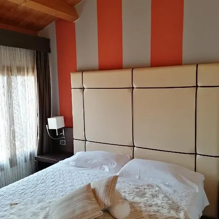 Minuetto Adria
