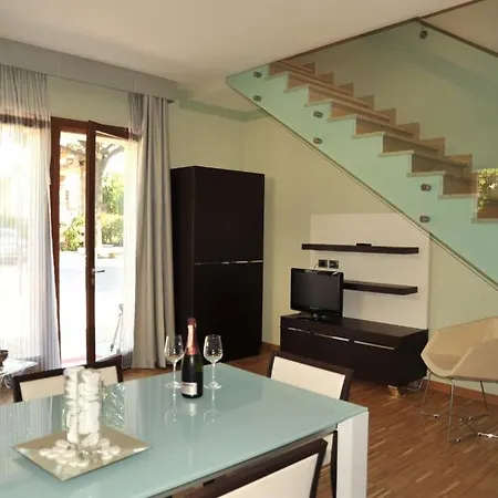 Hotel Minuetto 4*